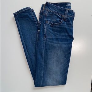 AMERICAN EAGLE Super Stretch Jeans (medium wash)
